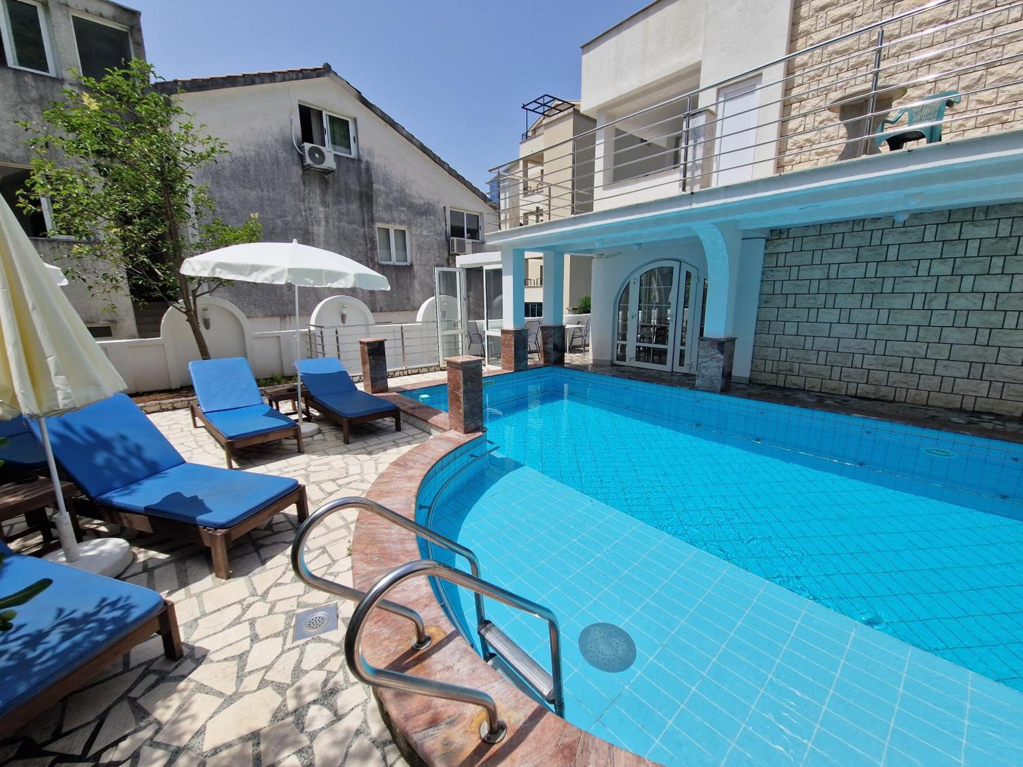 Villa Golf Будва Экстерьер фото