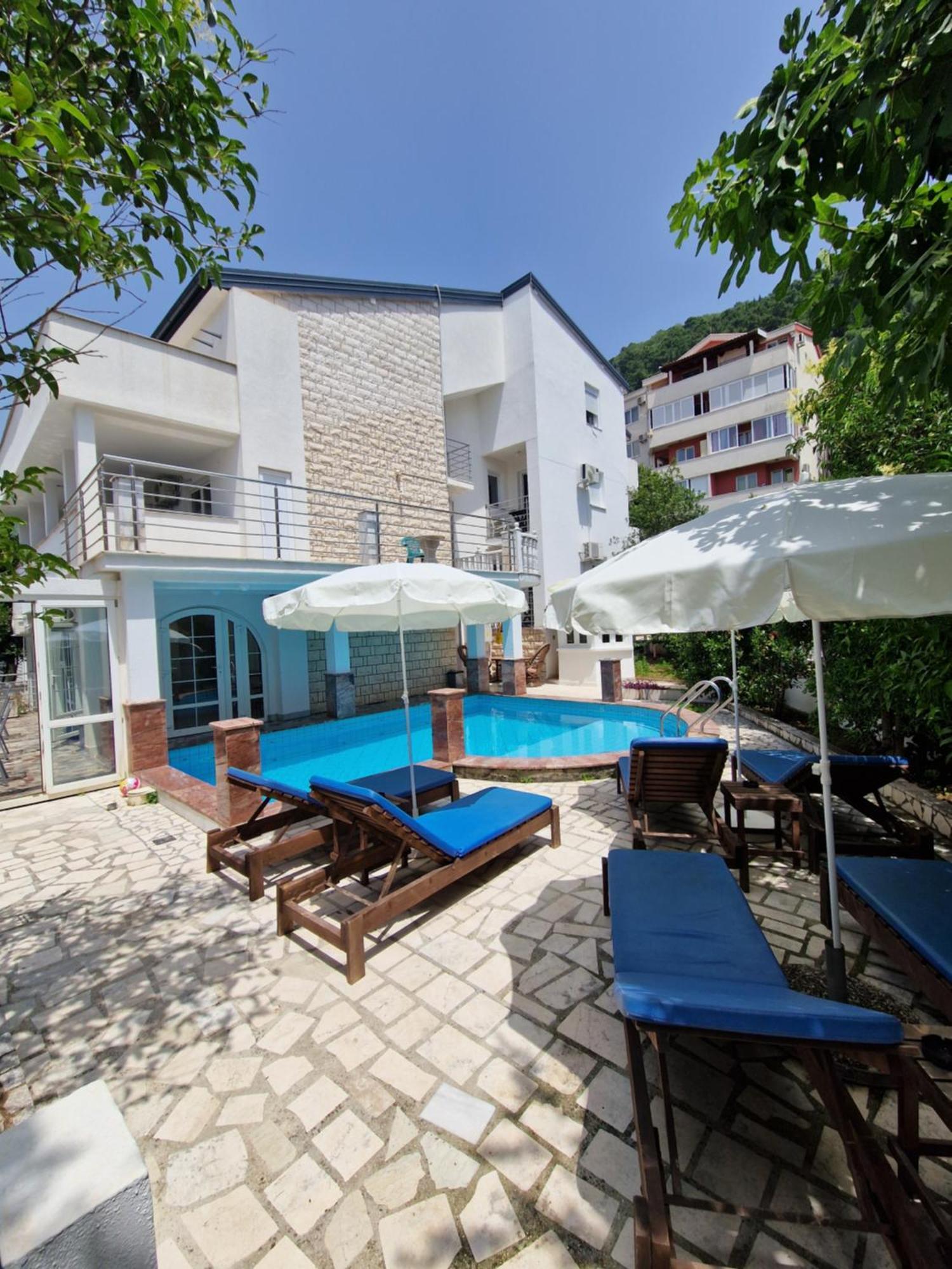 Villa Golf Будва Экстерьер фото